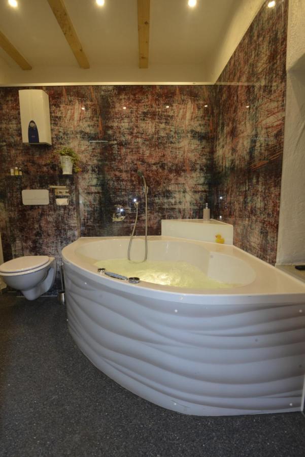Eifel Kate, Relaxen Mit Sauna Und Whirlpool Dahlem  Buitenkant foto
