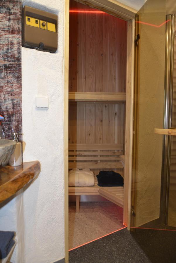 Eifel Kate, Relaxen Mit Sauna Und Whirlpool Dahlem  Buitenkant foto